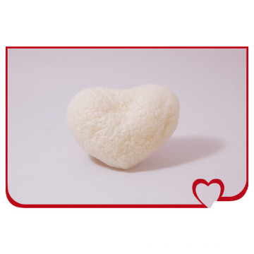 100% Natural Konjac Sponge Heart Shape Face Cleaning Sponge